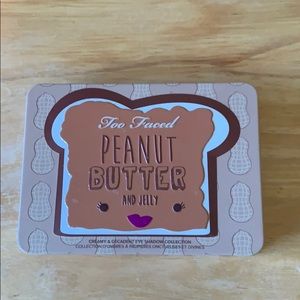 Too faced peanut butter and jelly palette